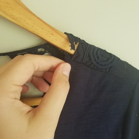 NWT Xhilaration Lacey-Back Blouse - Picture 6 of 6